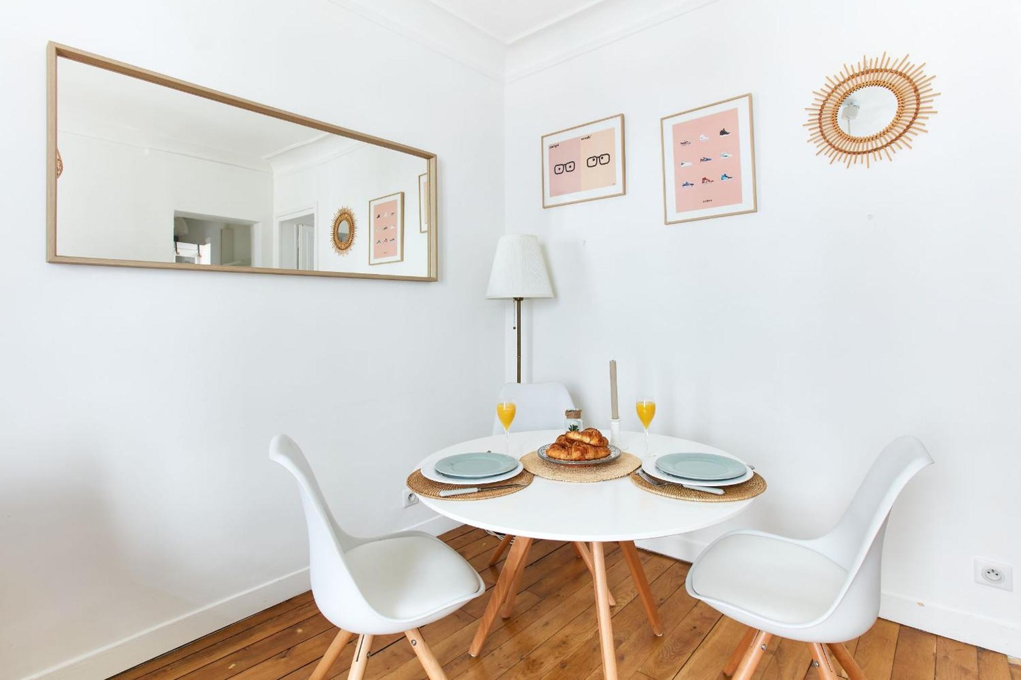 Montmartre 2Br Apartment Paris Eksteriør billede